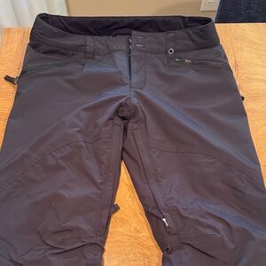 Women’s Black Burton M Snow Pants
